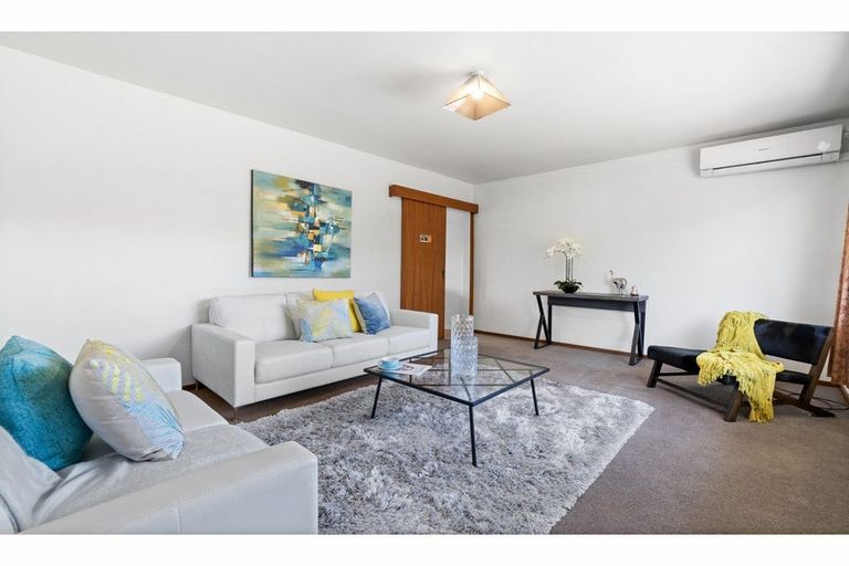 Photo of property in 3 Peverel Street, Riccarton, Christchurch, 8011