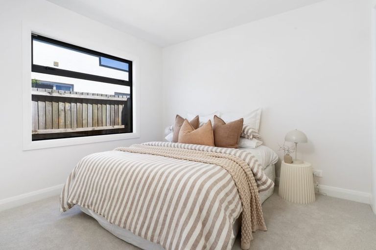 Photo of property in 157 Centaurus Road, Saint Martins, Christchurch, 8022
