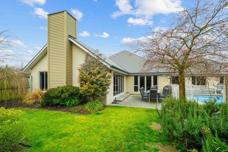 Photo of property in 12 Heaphy Court, Rolleston, 7614