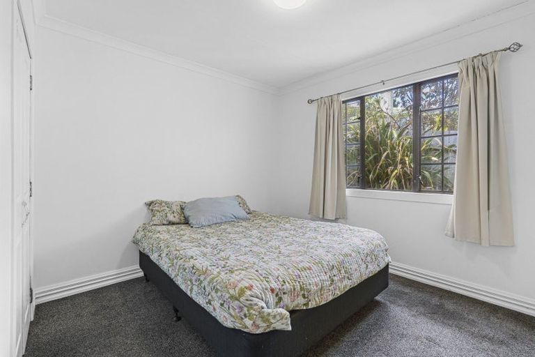 Photo of property in 20 Parris Street, Moturoa, New Plymouth, 4310