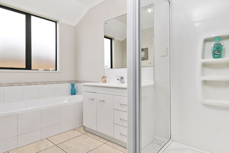 Photo of property in 13 Soma Place, Cambridge, 3434