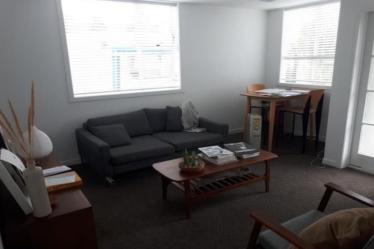Photo of property in 11/76u Freyberg Street, Lyall Bay, Wellington, 6022
