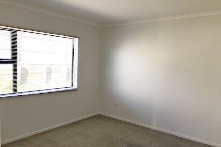 Photo of property in 26c Awatea Street, Ranui, Porirua, 5024