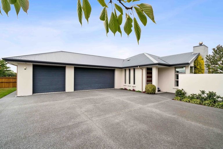 Photo of property in 48 Birchs Road, Prebbleton, 7604