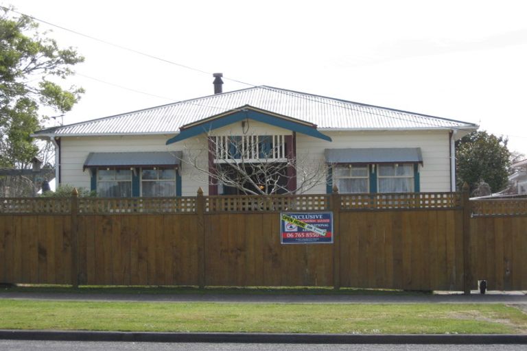 Photo of property in 34 Cloten Road, Stratford, 4332