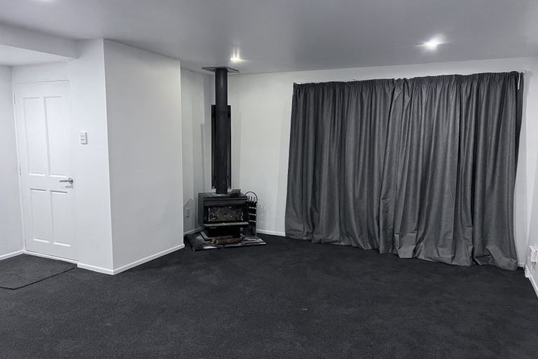 Photo of property in 117 Jamaica Drive, Grenada North, Wellington, 5028