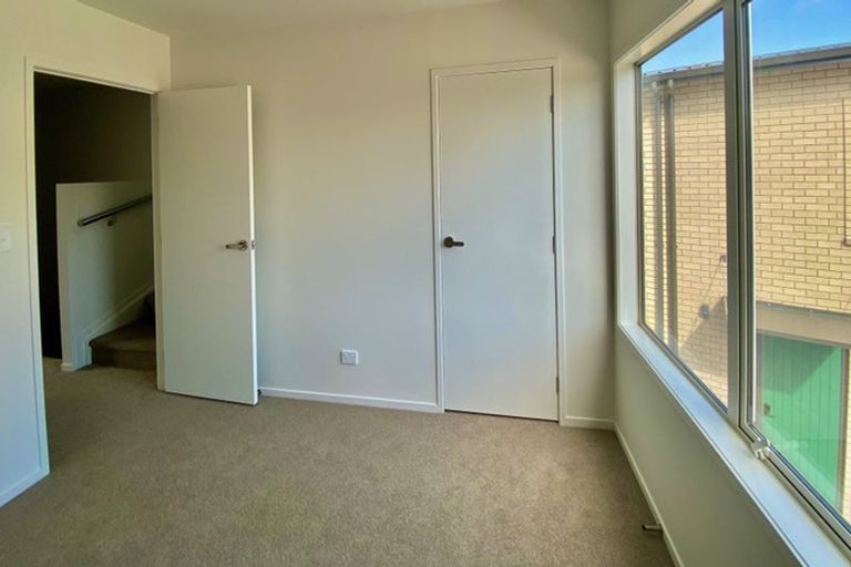 Photo of property in 18 Timata Lane, Favona, Auckland, 2024