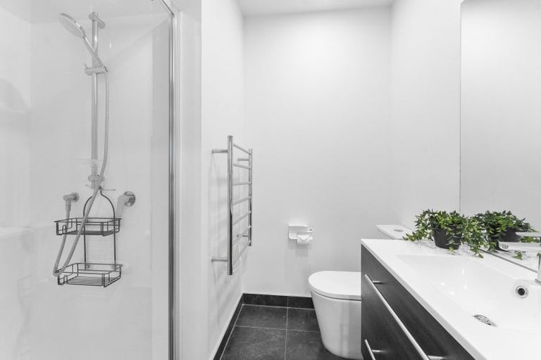 Photo of property in 17 Kamahi Place, Paraparaumu, 5032