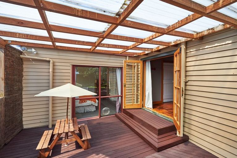 Photo of property in 24 Clausen Street, Takaro, Palmerston North, 4412