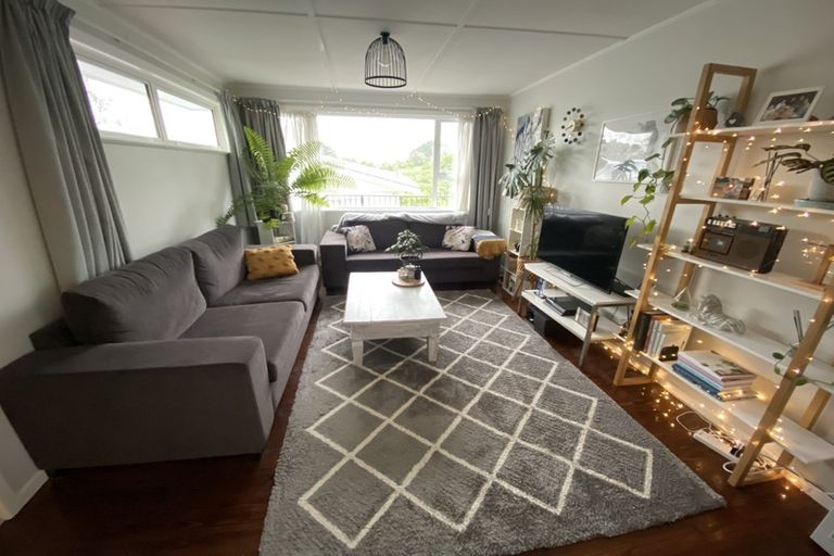 Photo of property in 68 Mark Avenue, Paparangi, Wellington, 6037