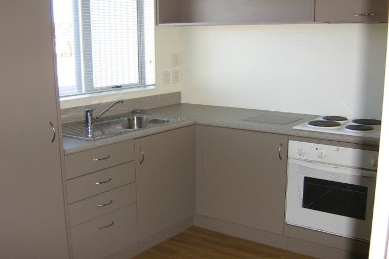 Photo of property in 63 Fairfield Avenue, Addington, Christchurch, 8024