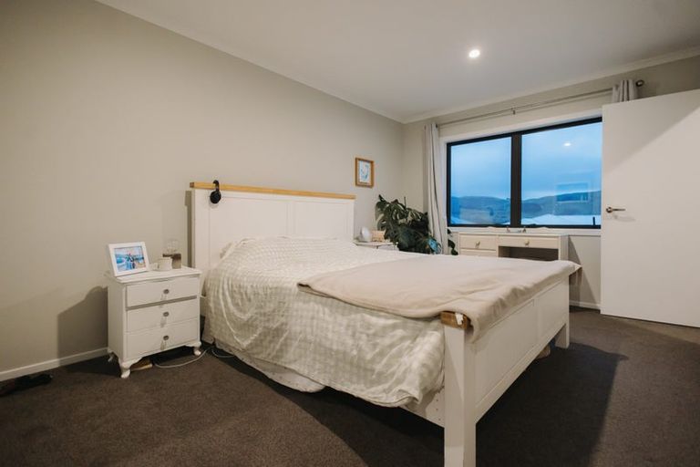 Photo of property in 12 Takapo Grove, Kelson, Lower Hutt, 5010