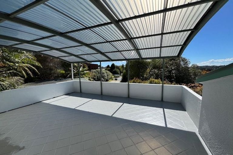 Photo of property in 15 Hague Place, Birkenhead, Auckland, 0626