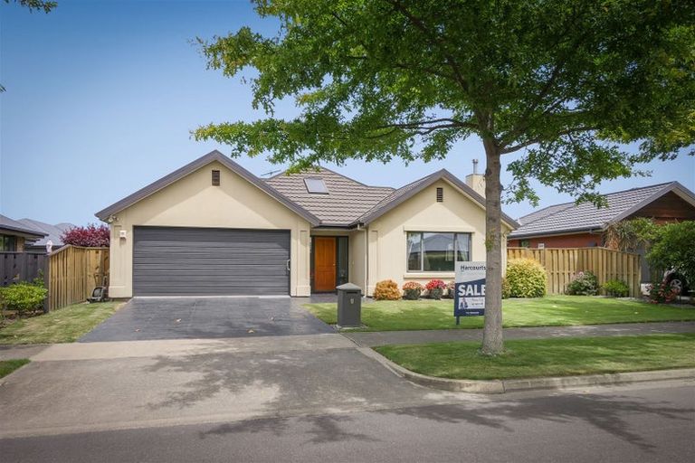 Photo of property in 9 Mahlet Street, Northwood, Christchurch, 8051