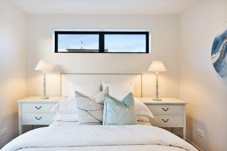 Photo of property in 3/11 Jaemont Avenue, Te Atatu South, Auckland, 0610