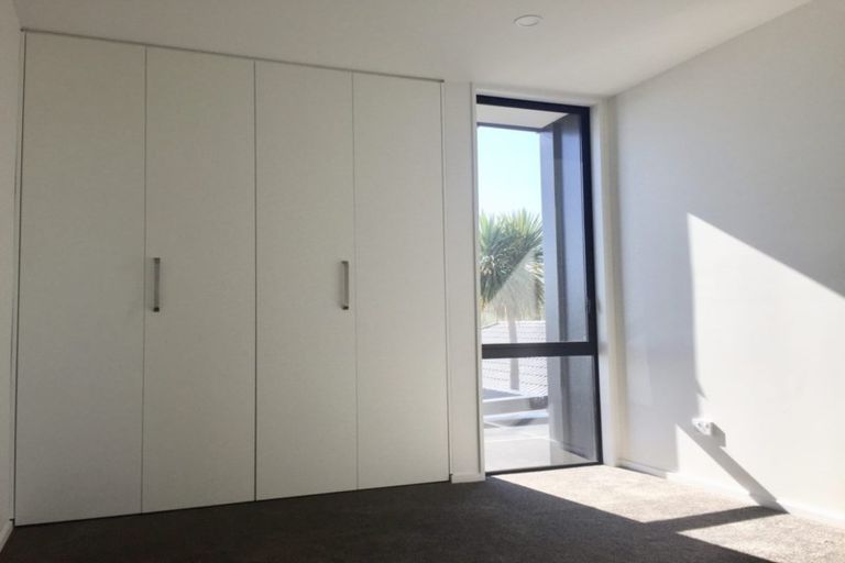 Photo of property in 1/54 Geraldine Street, Edgeware, Christchurch, 8013