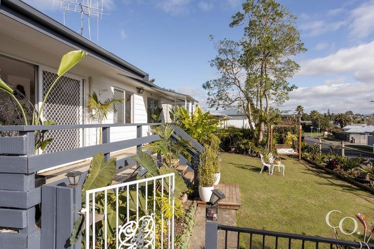 Photo of property in 54 Jonathon Street, Brookfield, Tauranga, 3110