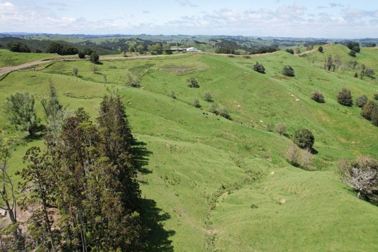 Photo of property in 282 Girls High School Road, Pukehuia, Tangiteroria, 0381