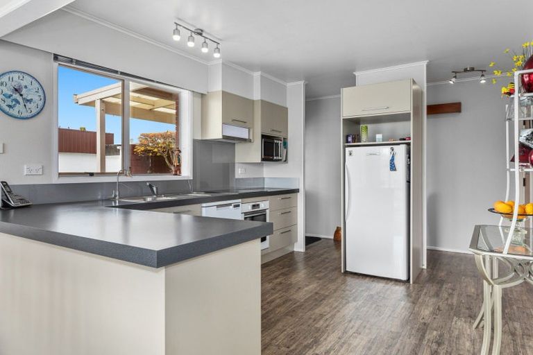 Photo of property in 17 Hikurangi Street, Whakatane, 3120