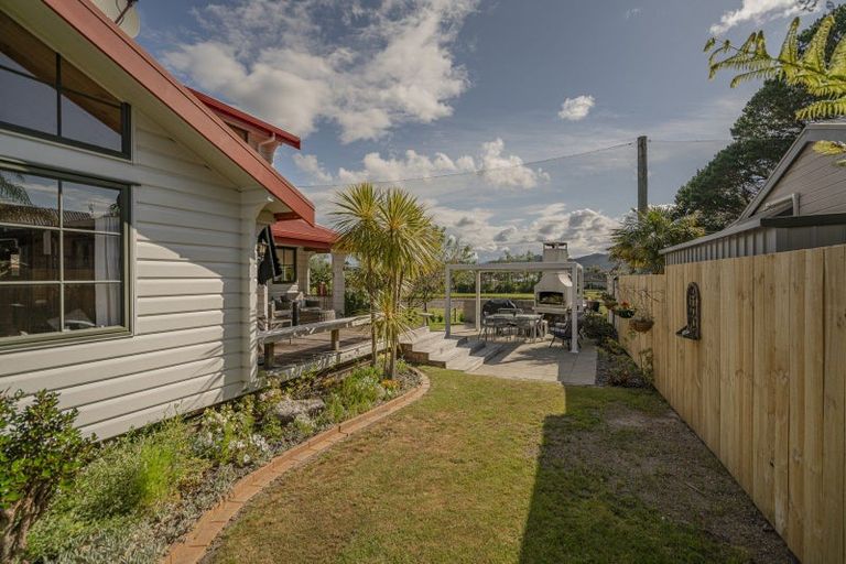 Photo of property in 186 Vista Paku, Pauanui, Hikuai, 3579