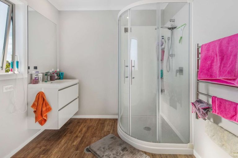 Photo of property in 144u3 Old Farm Road, Hamilton East, Hamilton, 3216