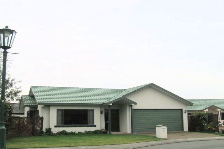 Photo of property in 7 Claridge Place, Taradale, Napier, 4112