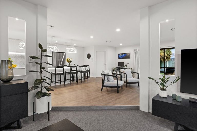 Photo of property in 15 Chelsea Drive, Taradale, Napier, 4112