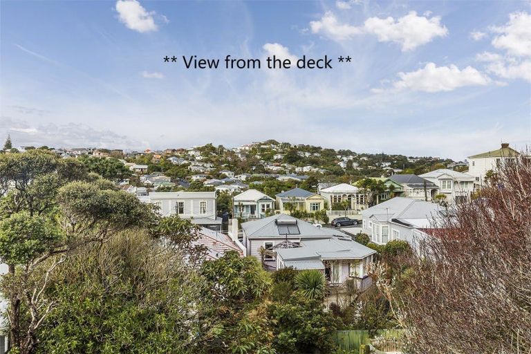 Photo of property in 16 Charlotte Avenue, Brooklyn, Wellington, 6021