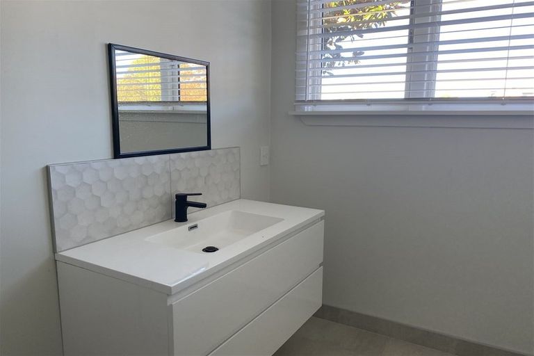 Photo of property in 1 Kilmore Street, Christchurch Central, Christchurch, 8013