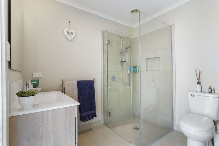 Photo of property in 5 Jessie Rise, Riverhead, 0820