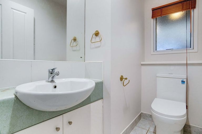 Photo of property in 755 Chapel Road, Dannemora, Auckland, 2016