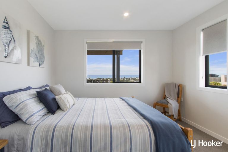Photo of property in 34 Tohora View, Waihi Beach, 3611