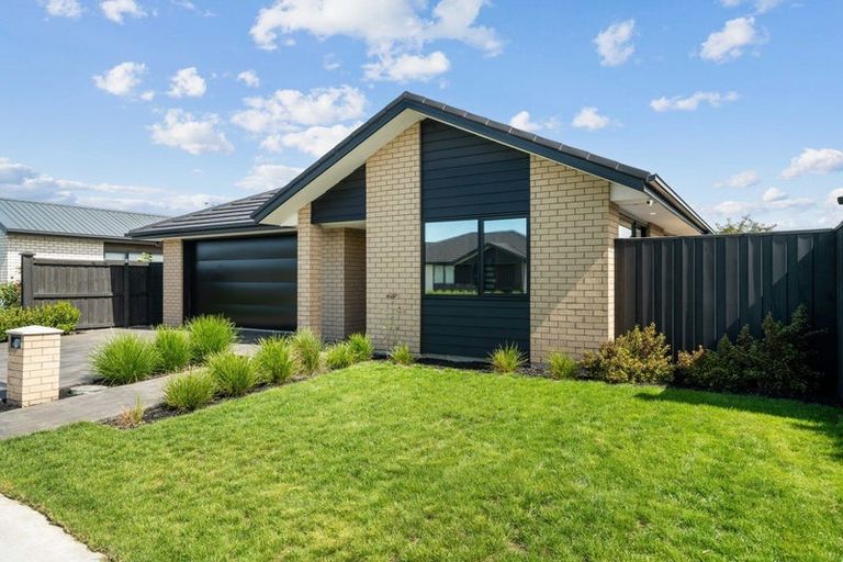 Photo of property in 16 Chesney Drive, Rolleston, 7615