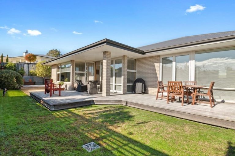 Photo of property in 2 Paramount Way, Mapua, 7005