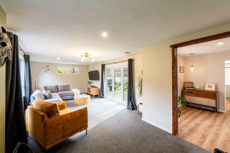 Photo of property in 10 Mahuri Road, Otatara, Invercargill, 9879