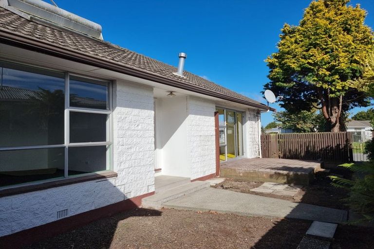 Photo of property in 65 Oakhampton Street, Hornby, Christchurch, 8042