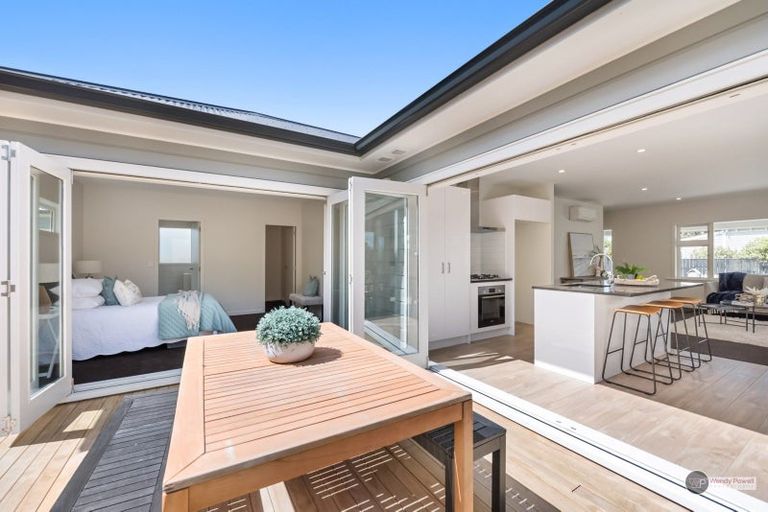 Photo of property in 39a Riddlers Crescent, Petone, Lower Hutt, 5012