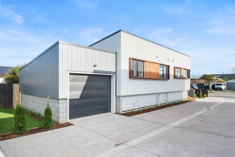Photo of property in 6/381 Pine Avenue, South New Brighton, Christchurch, 8062