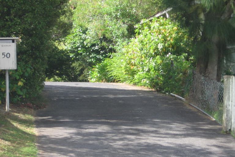 Photo of property in 50 Girrahween Drive, Totara Vale, Auckland, 0629