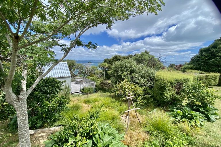 Photo of property in 3 Hall Head Road, Kawau Island, 0920