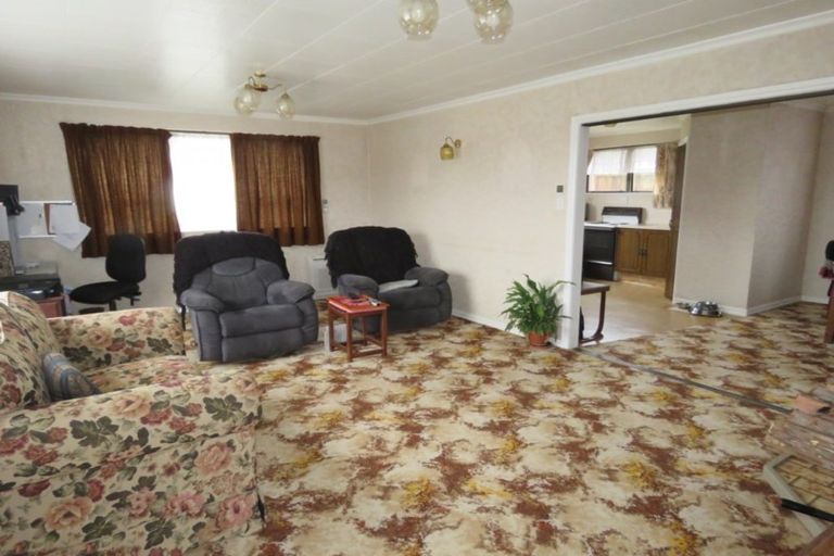 Photo of property in 92 Dick Street, Reefton, 7830