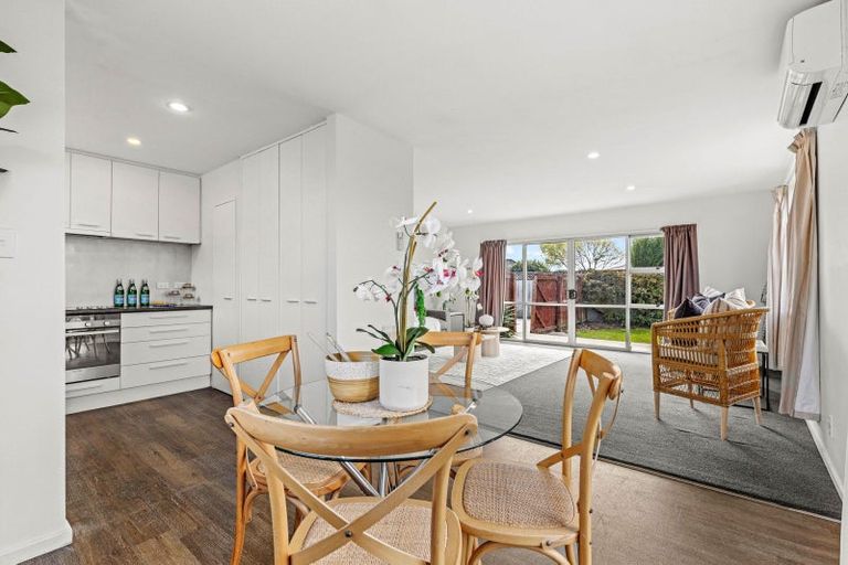 Photo of property in 1/123a Queenspark Drive, Parklands, Christchurch, 8083