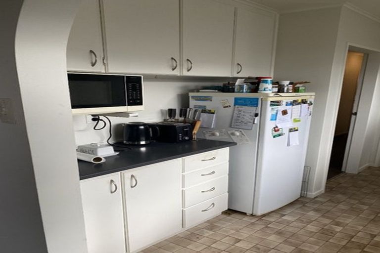 Photo of property in 10 Westra View, Tawa, Wellington, 5028