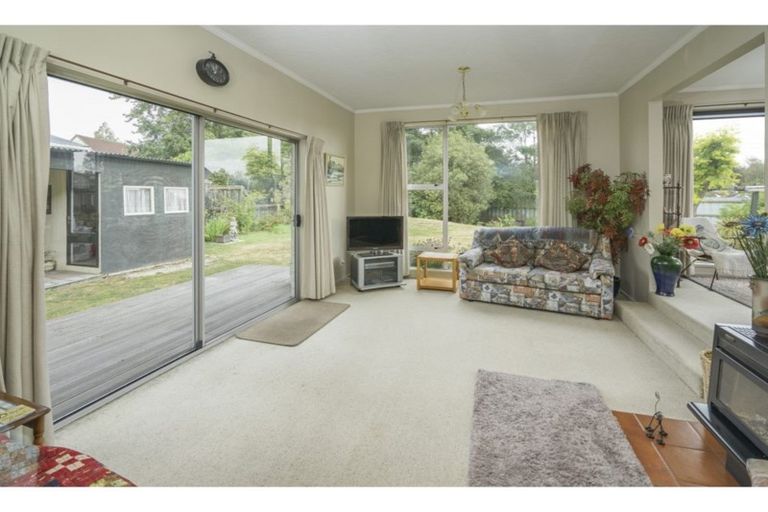 Photo of property in 79 Newnham Street, Rangiora, 7400