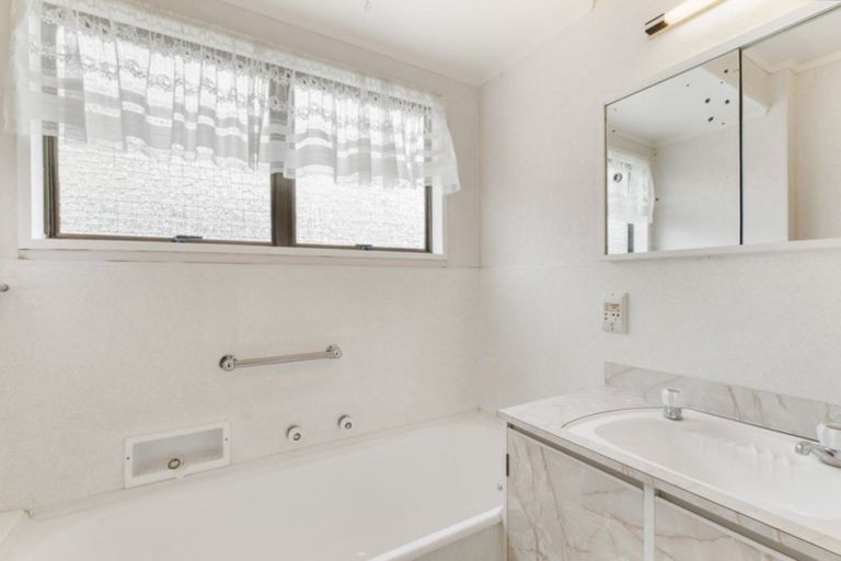 Photo of property in 124a Edgecumbe Road, Tauranga South, Tauranga, 3112