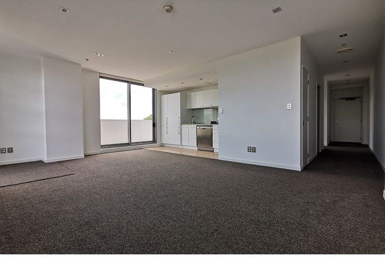 Photo of property in Maison Apartments, 212/16 Huron Street, Takapuna, Auckland, 0622
