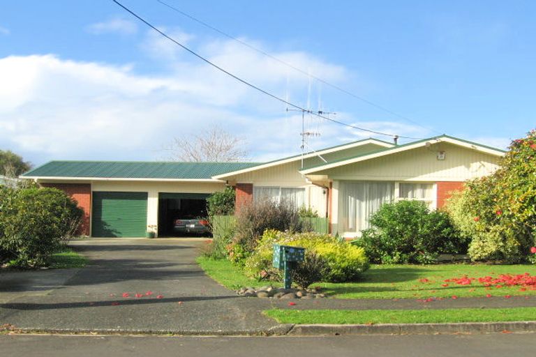 Photo of property in 6 Lincoln Place, Te Kamo, Whangarei, 0112