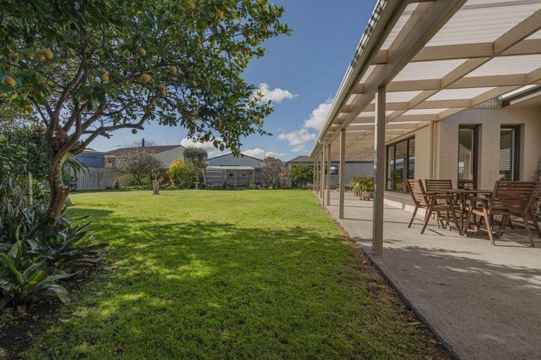 Photo of property in 28 Nicholas Avenue, Whitianga, 3510