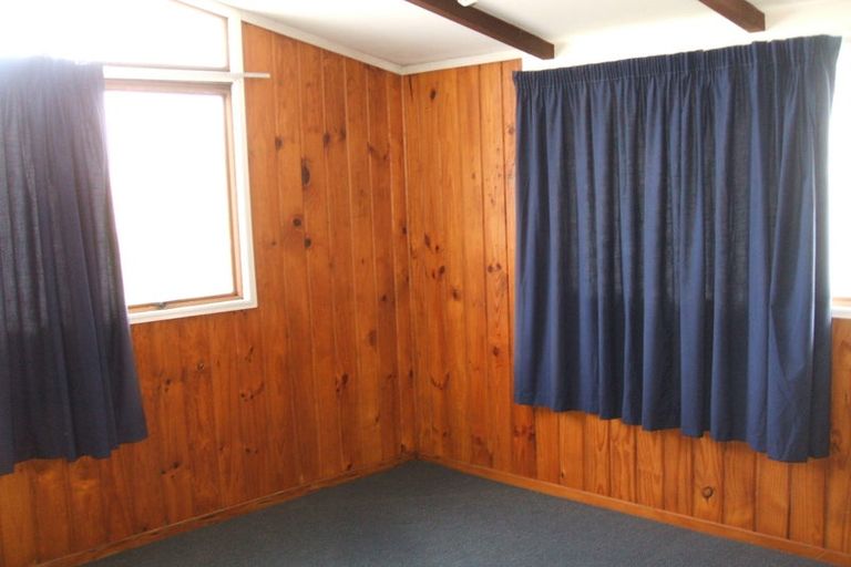 Photo of property in 12 Stirling Street, Levin, 5510