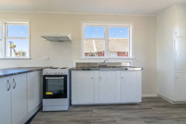 Photo of property in 6 Portchester Street, Aranui, Christchurch, 8061